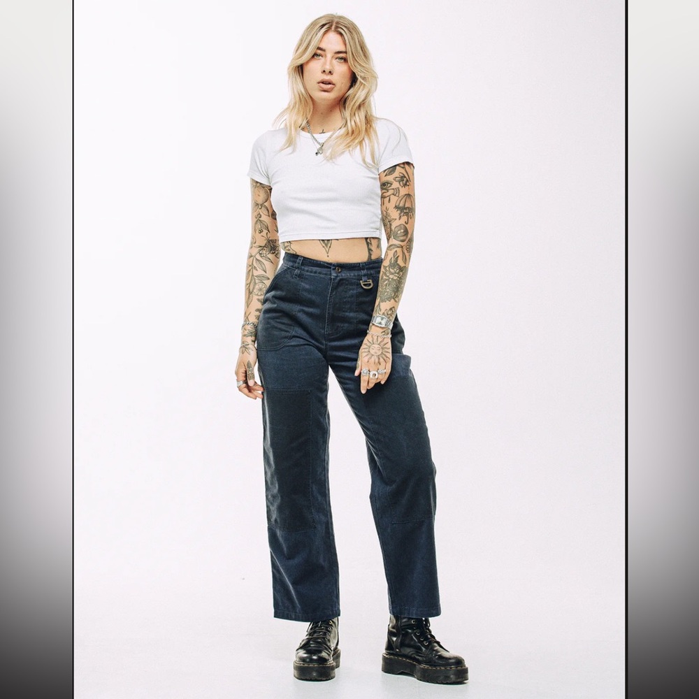 High-Rise Straight Leg Corduroy Pants in Navy